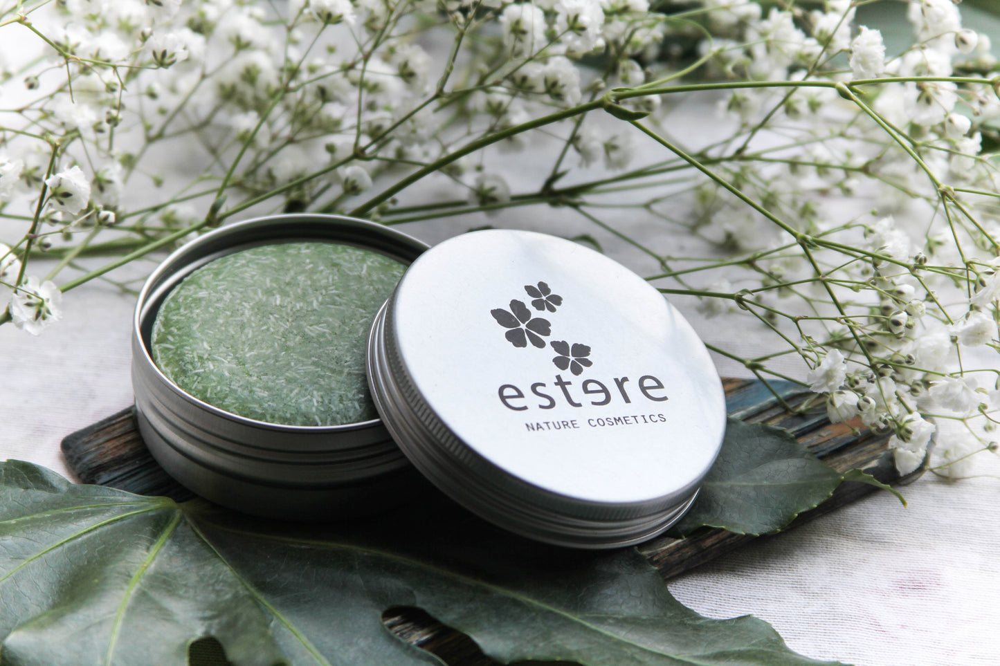 Solid shampoo for normal and dry hair with lemongrass