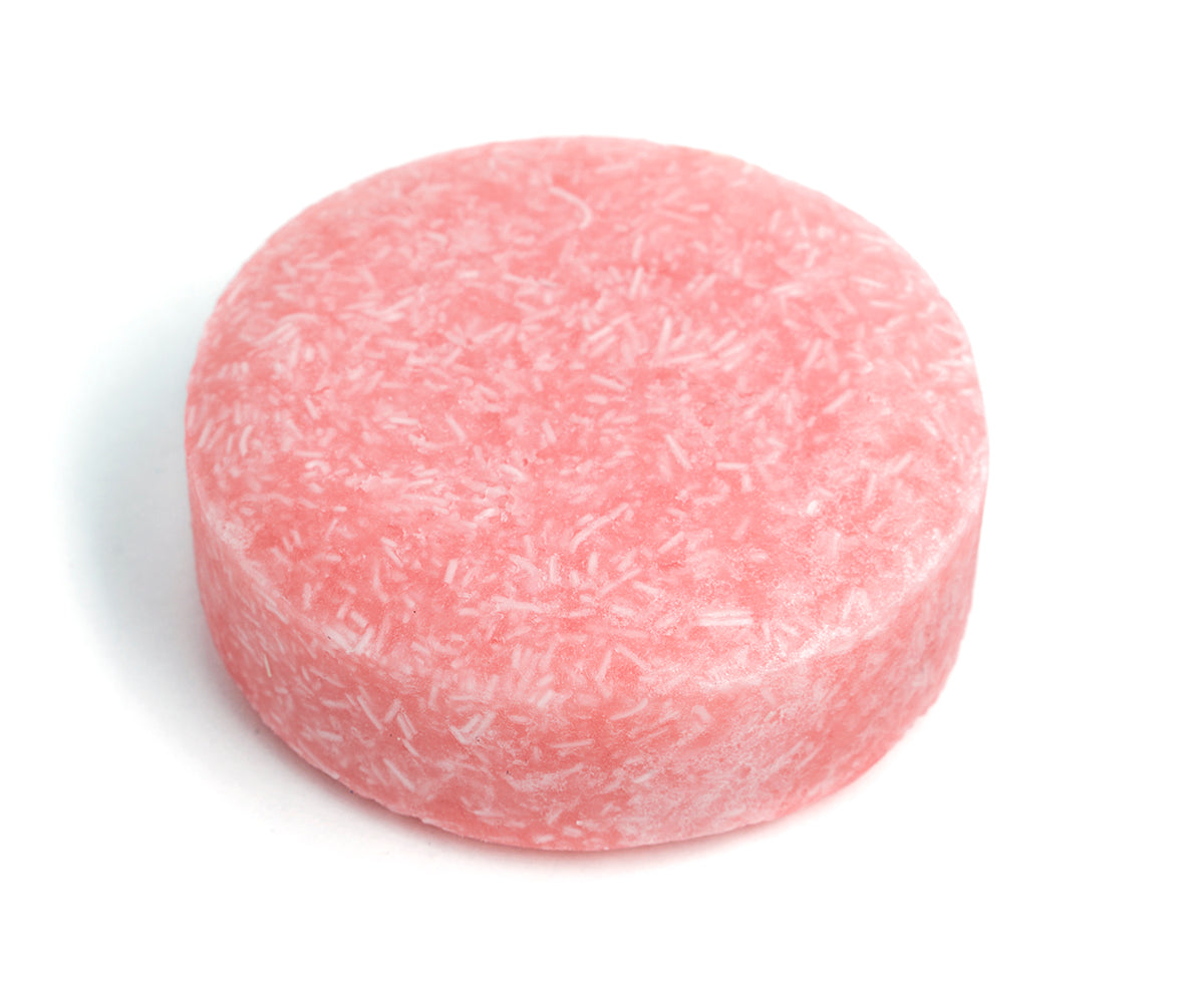 Solid shampoo for dry and curly hair with lavender